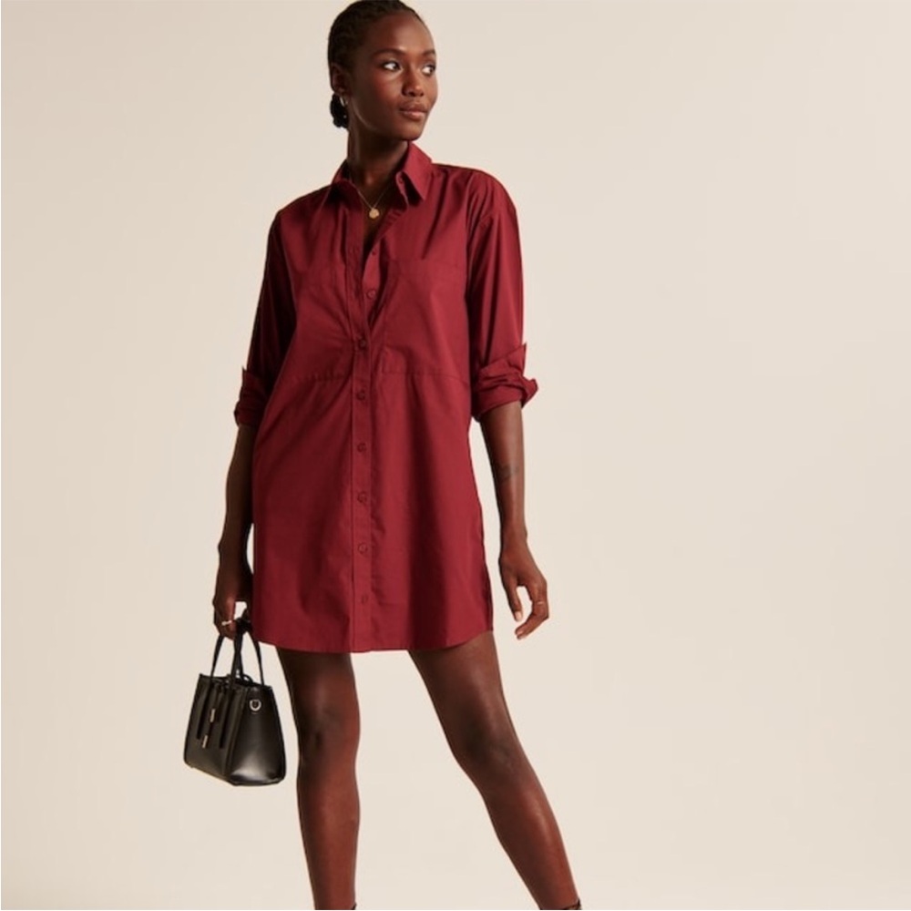 NWT Abercrombie and Fitch button up poplin shirt dress in burgundy size medium